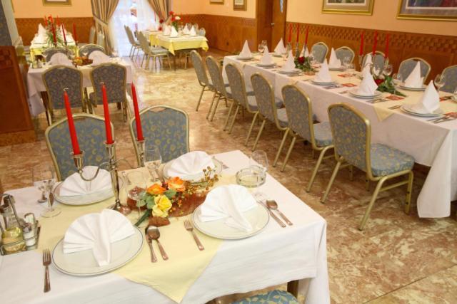 Hotel Dinara Livno Eksteriør bilde
