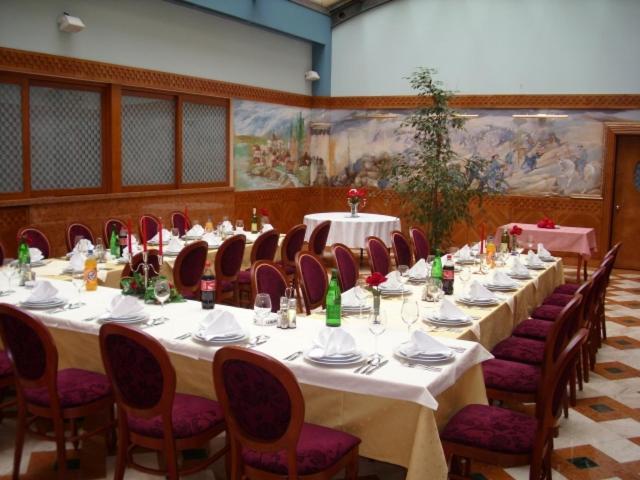 Hotel Dinara Livno Eksteriør bilde