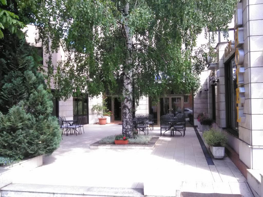 Hotel Dinara Livno Eksteriør bilde
