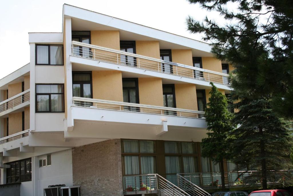 Hotel Dinara Livno Eksteriør bilde